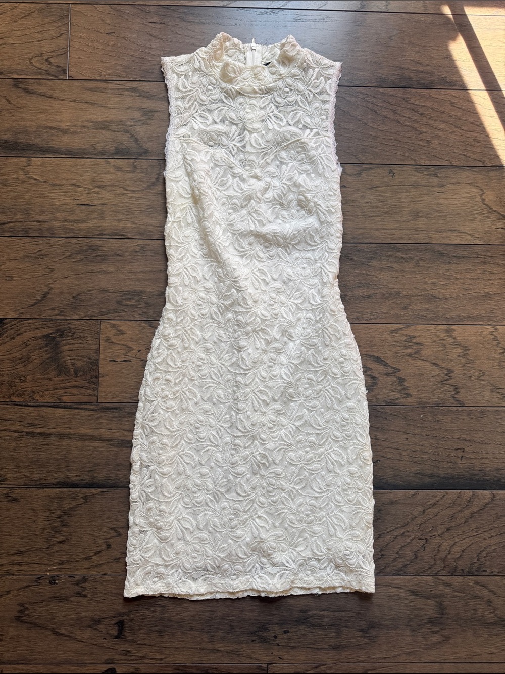 Soprano Ivory Lace Sleeveless Mini Sheath Dress